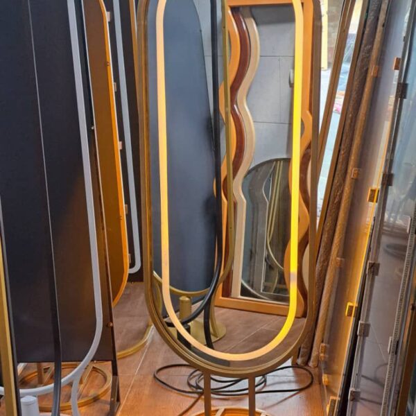 اینه ایستاده پایه فلزی نئون دار