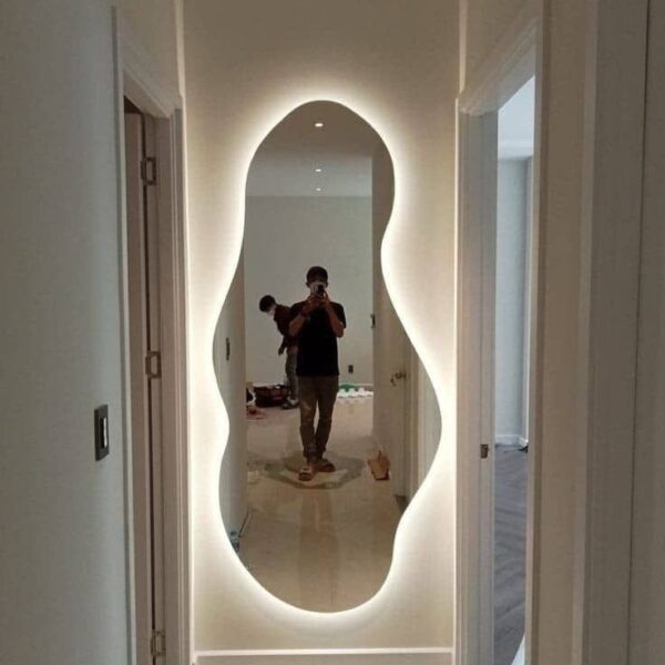 اینه ایستاده دفرمه نئون دار مدل 3060