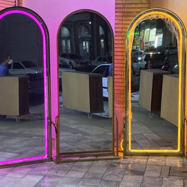 اینه ایستاده گنبدی پایه دار نئون دار