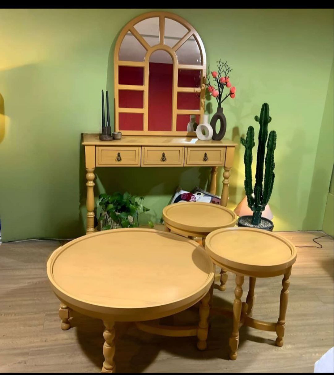 photo_2025-01-16_17-35-48 ست میز کنسول و جلو مبلی مدل مینیمال - Image 1