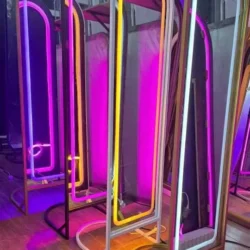 اینه ایستاده گنبدی ساده پایه دار نئونی