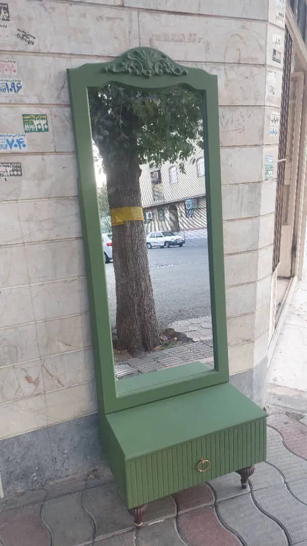 اینه ایستاده مدل مستطیل وکیومی کشو دار اینه ایستاده مدل مستطیل وکیومی کشو دار