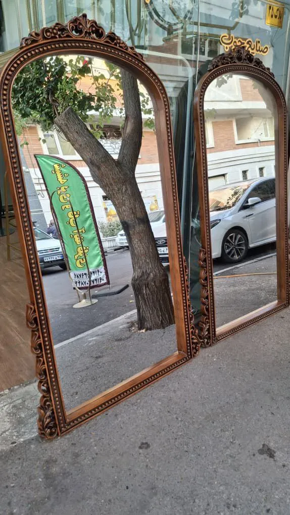 اینه استاده مدل چوبی رزین خور گنبدی اینه استاده مدل چوبی رزین خور گنبدی