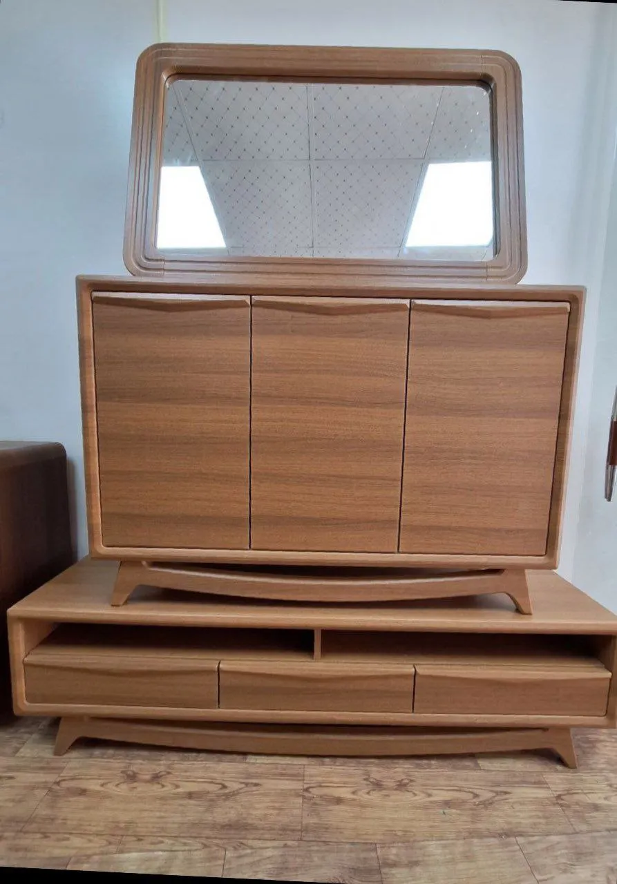 اینه کنسول و میزتلویزیون مدل رویال اینه کنسول و میزتلویزیون مدل رویال