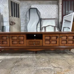 میزتلویزیون مدل دلبر