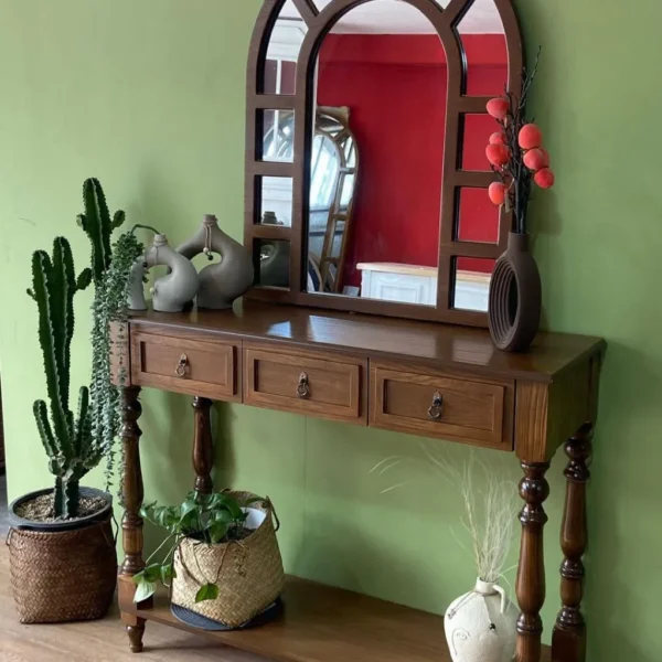 میز اینه مینیمال