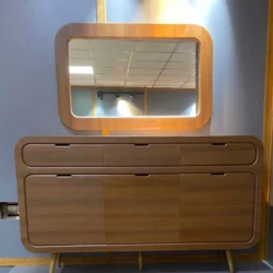 آینه کنسول مدل رادیویی